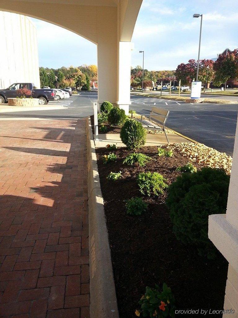 Stay 4 Less Fredericksburg Exterior foto